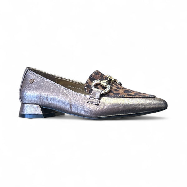 Zanni Dalat Gold Cheetah Loafers
